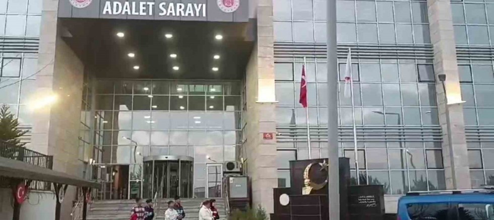 Erdemli’de suç örgütü operasyonu