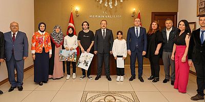 Öğrenciler mutluluğunu Vali Pehlivan ile paylaştı