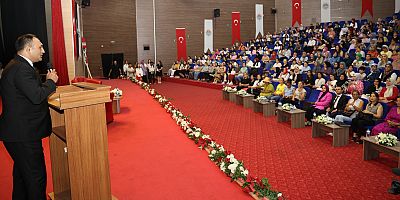 Toroslar'da 'Kadın Sağlığı Paneli' düzenlendi