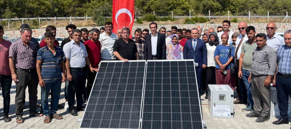 Yetiştiricilere güneş enerjisi paneli dağıtıldı